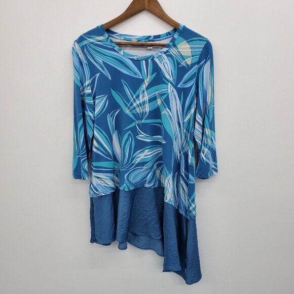 LOGO By Lori Goldstein Womens Satin Hem Tunic Top Size M Blue Printed Asymmetric - Picture 3 of 16